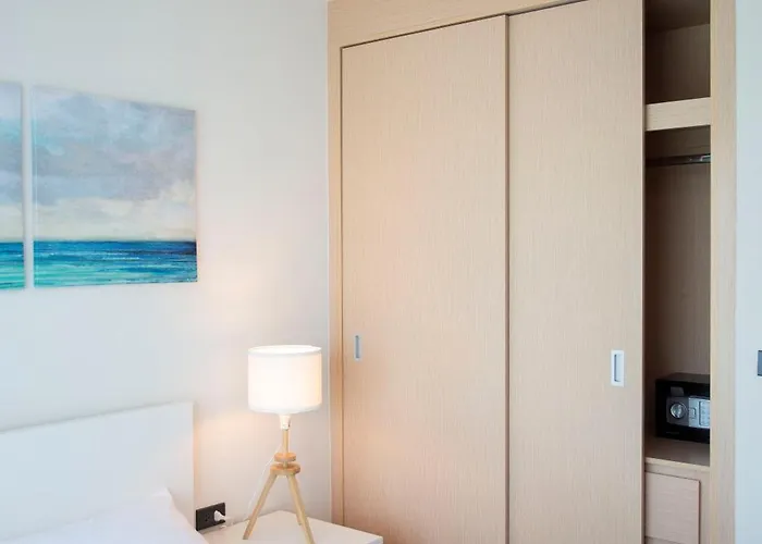 Parrish Serviced Aparthotel Bangkok